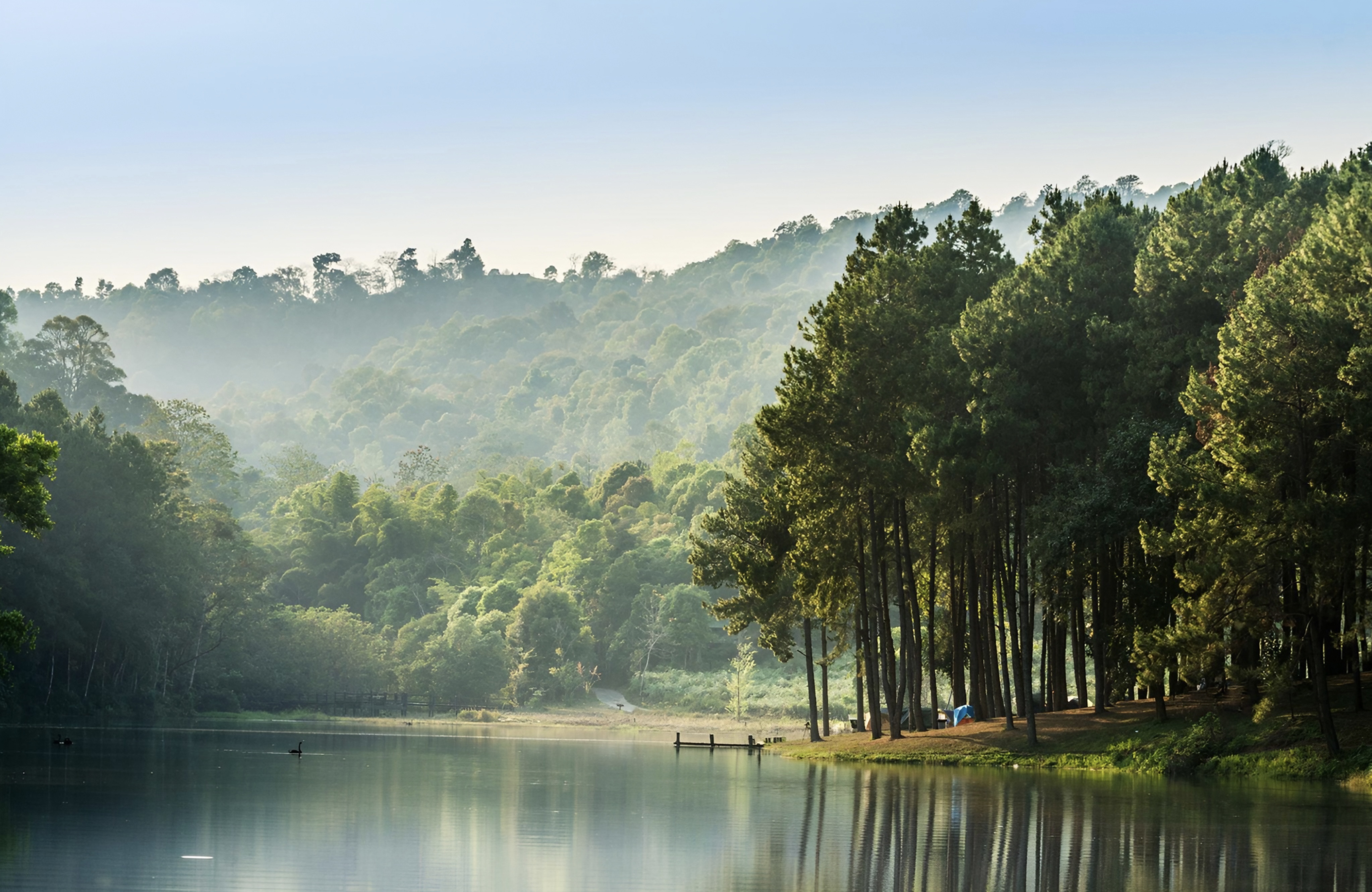 Pang Ung Lake